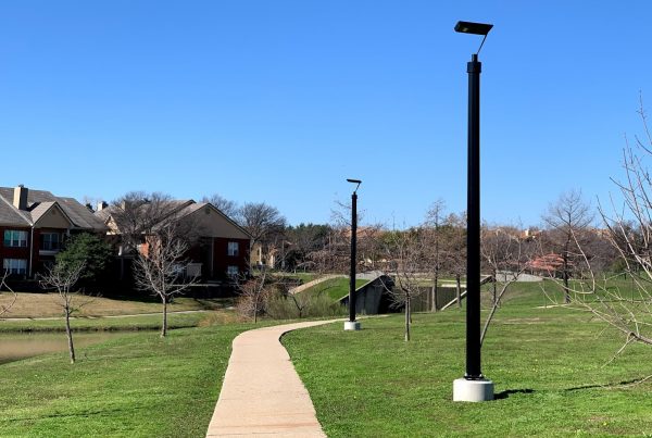 solar park lighting thomas jefferson park irving texas